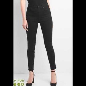 ✂️ GAP True Skinny 1969 SUPER SLIMMING 29R